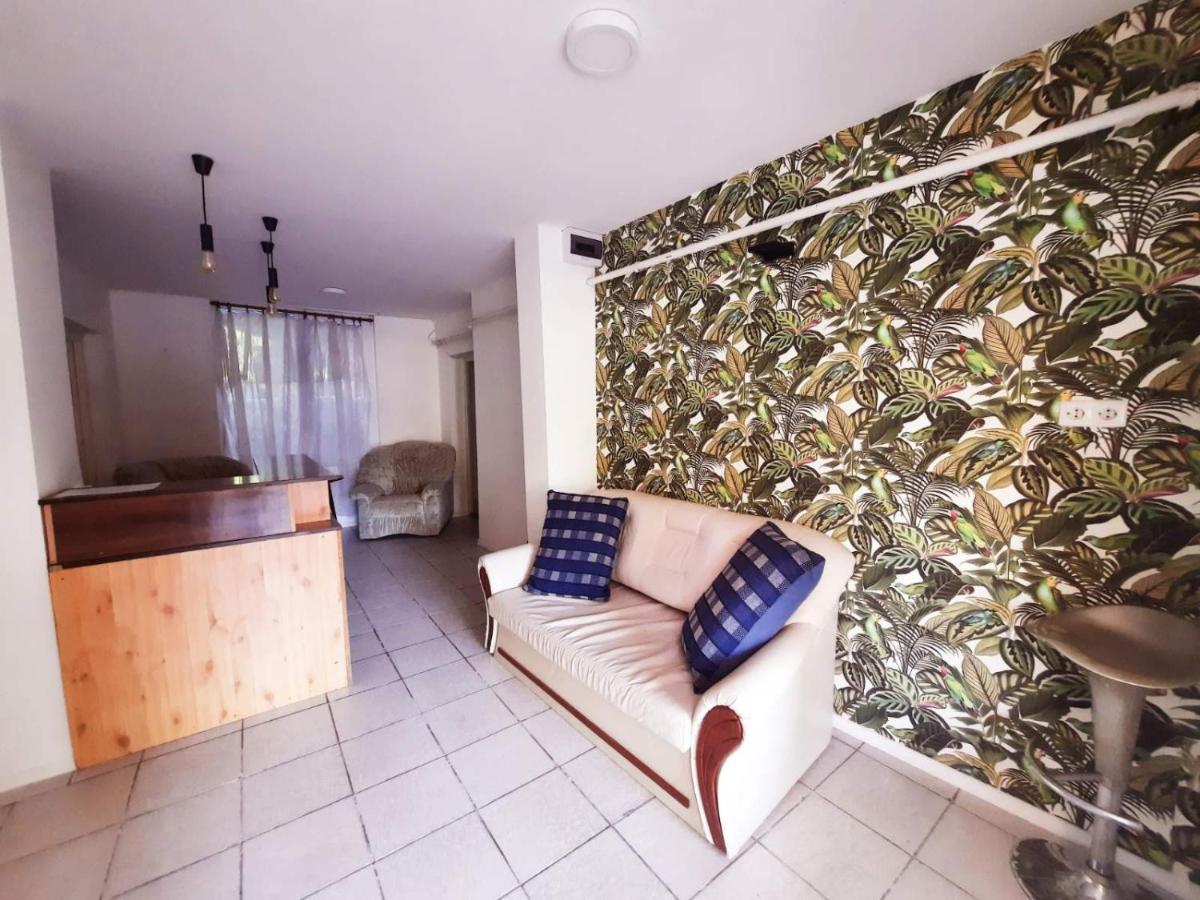 באלאטונסארסו Central Room מראה חיצוני תמונה