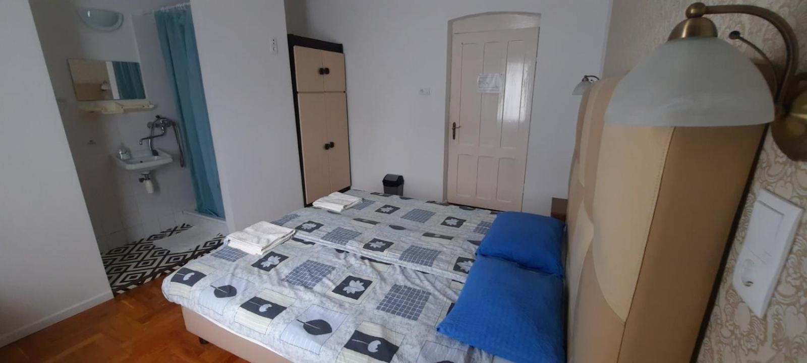 באלאטונסארסו Central Room מראה חיצוני תמונה